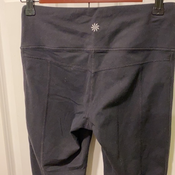 Athleta Black Crop Legging with Mesh Insets EUC - Picture 11 of 16